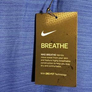 Nike Men’s Quarter-Zip “Breathe” Top